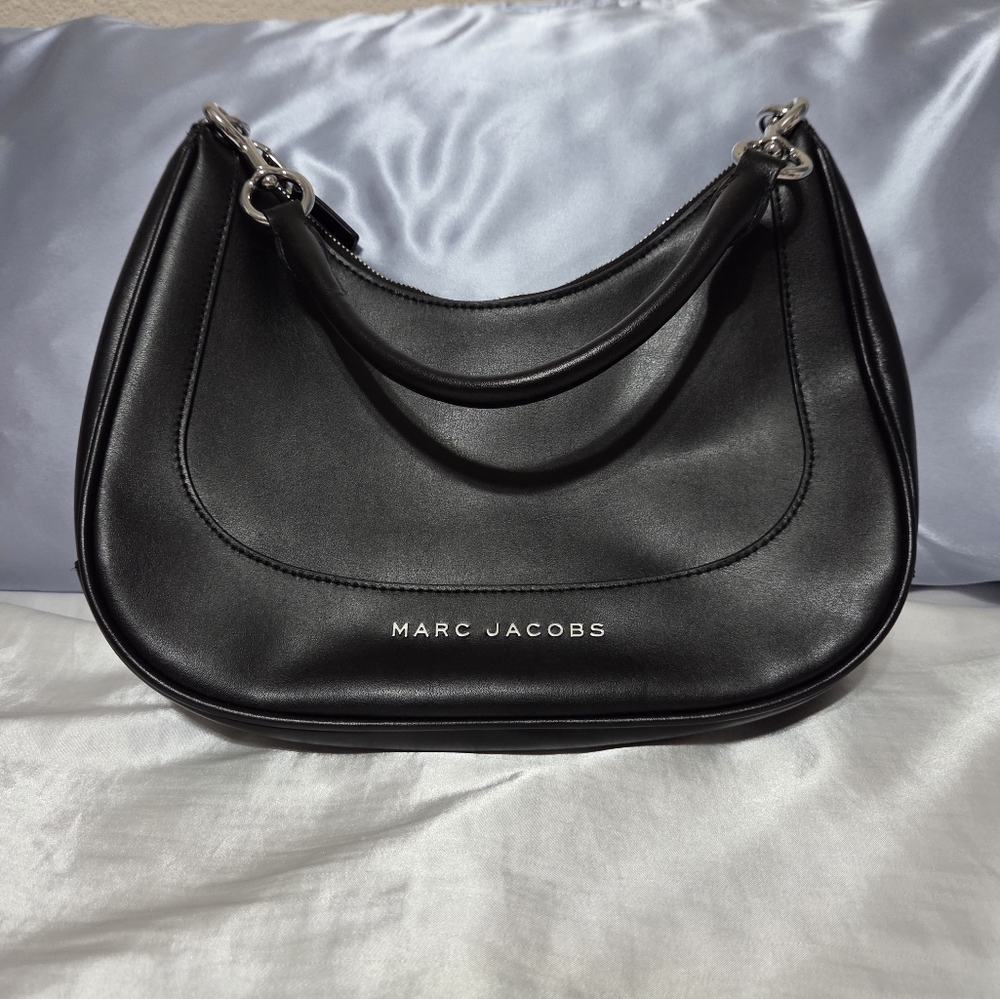 Marc Jacobs Black Leather Handbag